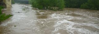 Hochwasser 2013 unterhalb Wehr in Burgau